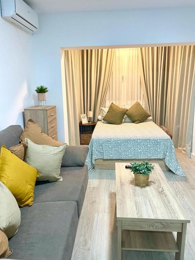 Ferienwohnung La Posada Del Viajero Torremolinos Exterior foto